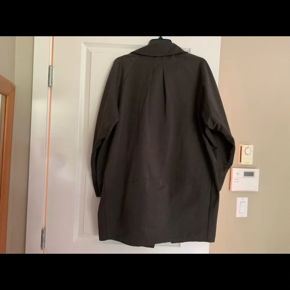 Korean-made outerwear - Picture 2 of 13